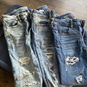 American Eagle Size 2 (Next Level Stretch) Jeans